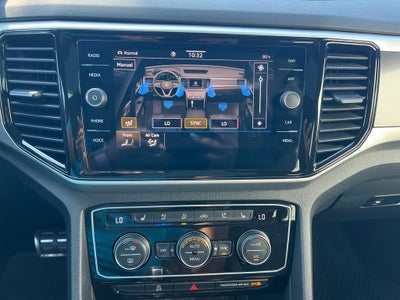 2023 Volkswagen Atlas Cross Sport 3.6L V6 SEL Premium R-Line