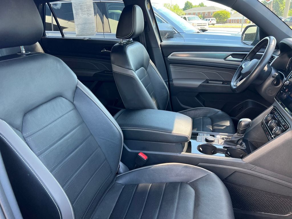 2023 Volkswagen Atlas Cross Sport 3.6L V6 SEL Premium R-Line