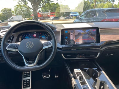 2024 Volkswagen Atlas 2.0T SEL Premium R-Line