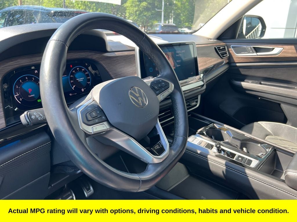 2024 Volkswagen Atlas 2.0T SEL Premium R-Line