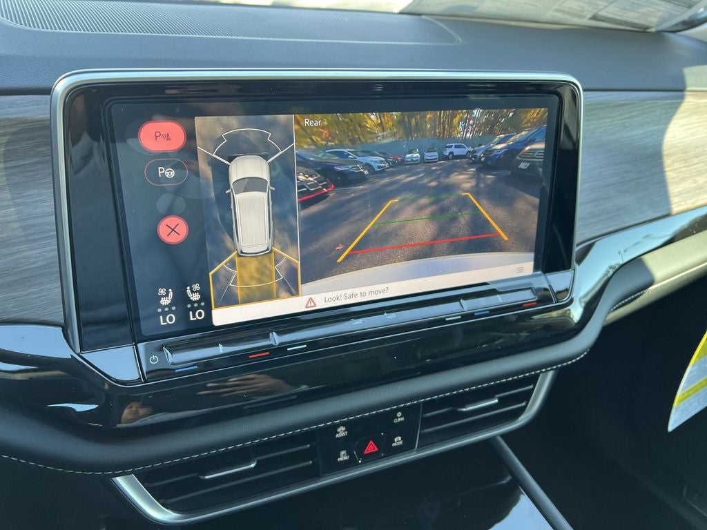 2025 Volkswagen Atlas 2.0T SEL Premium R-Line