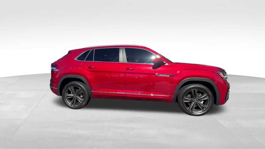 2022 Volkswagen Atlas Cross Sport 2.0T SEL R-Line