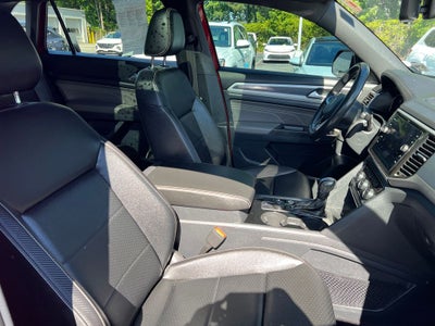 2022 Volkswagen Atlas Cross Sport 2.0T SEL R-Line