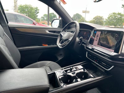 2026 Volkswagen Atlas Cross Sport 2.0T SE w/Technology