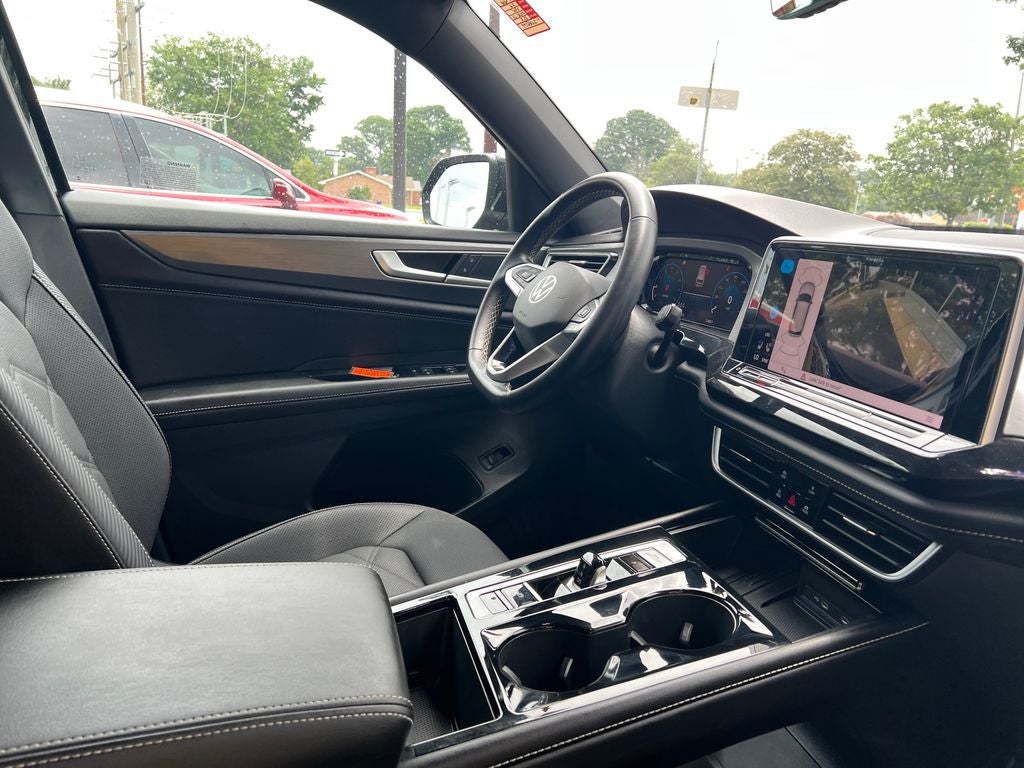 2026 Volkswagen Atlas Cross Sport 2.0T SE w/Technology