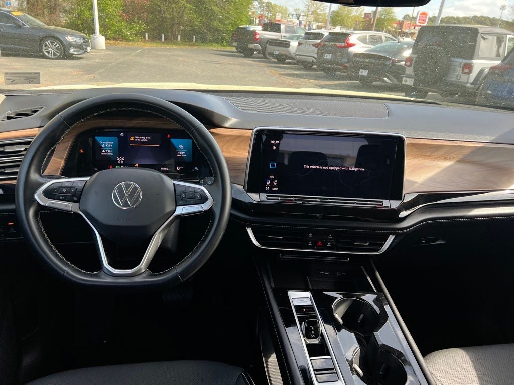 2024 Volkswagen Atlas 2.0T SE w/Technology