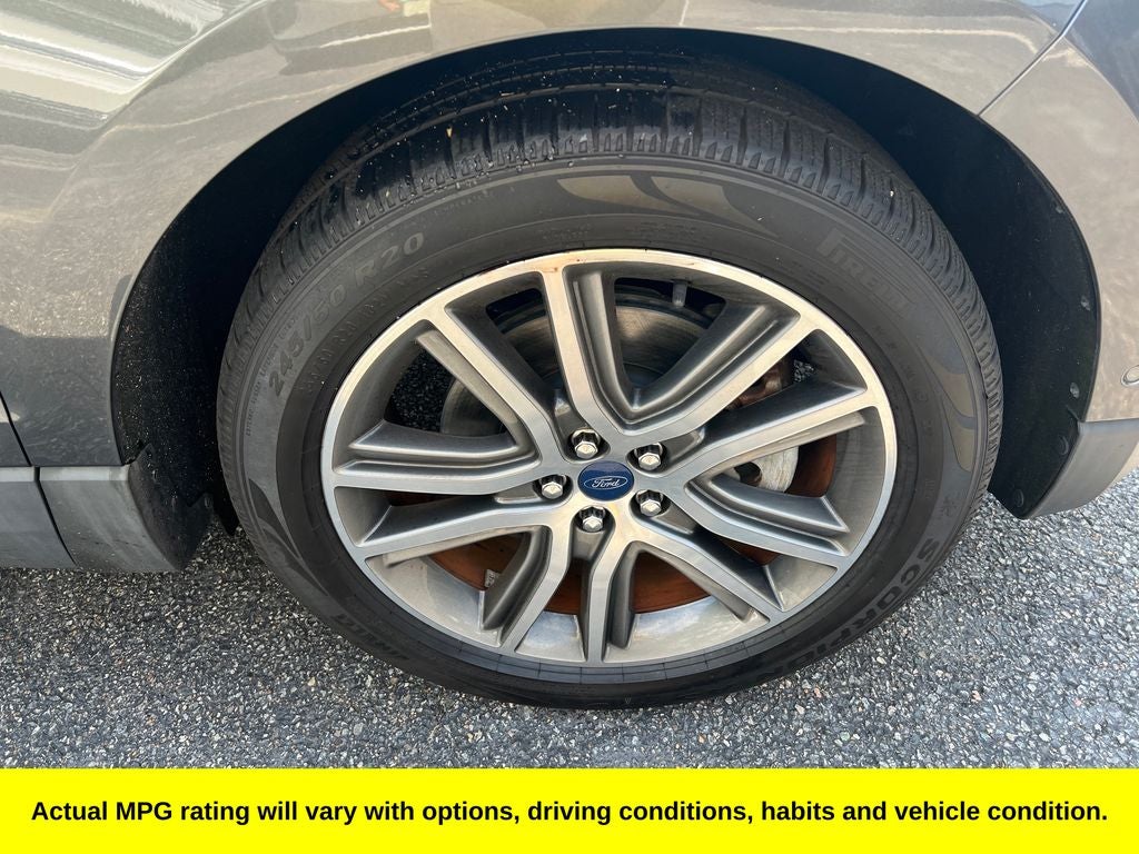 2020 Ford Edge Titanium