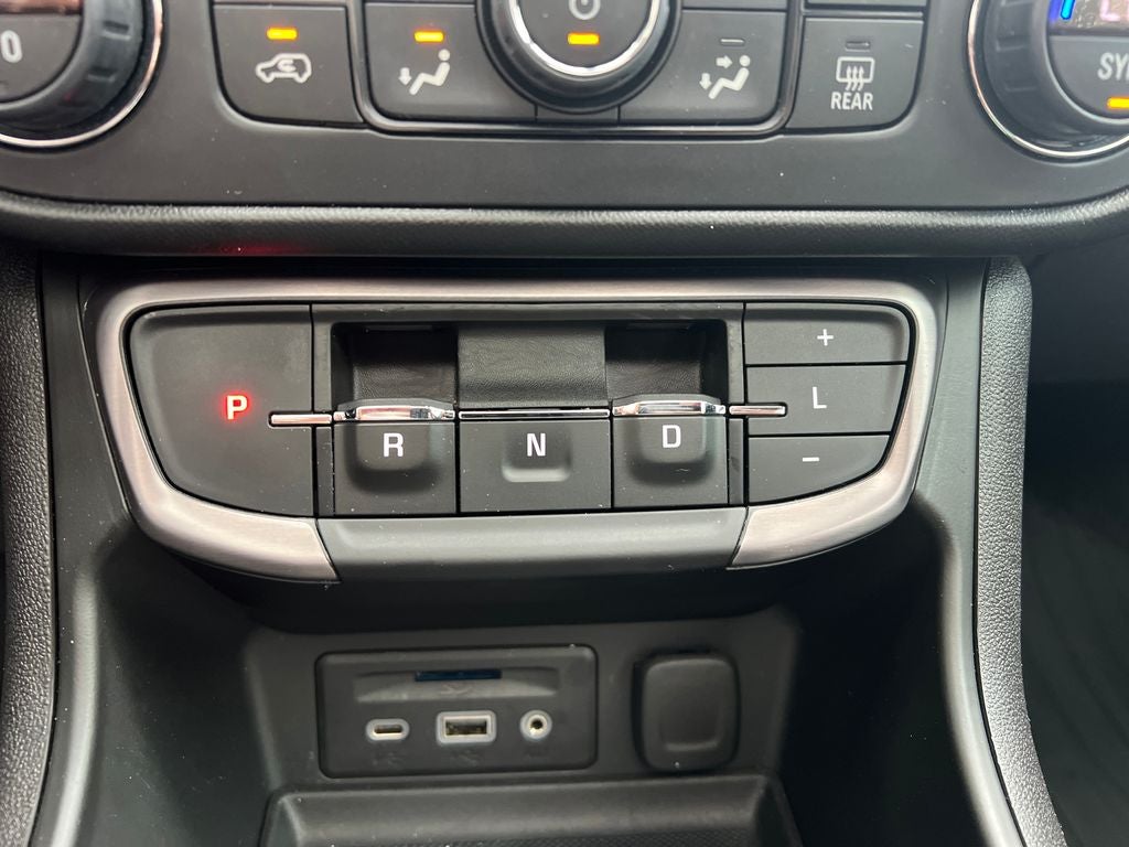 2022 GMC Terrain AT4