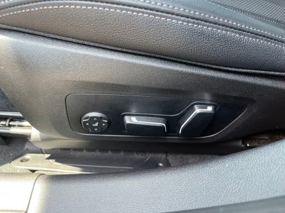 2024 BMW 3 Series 330i