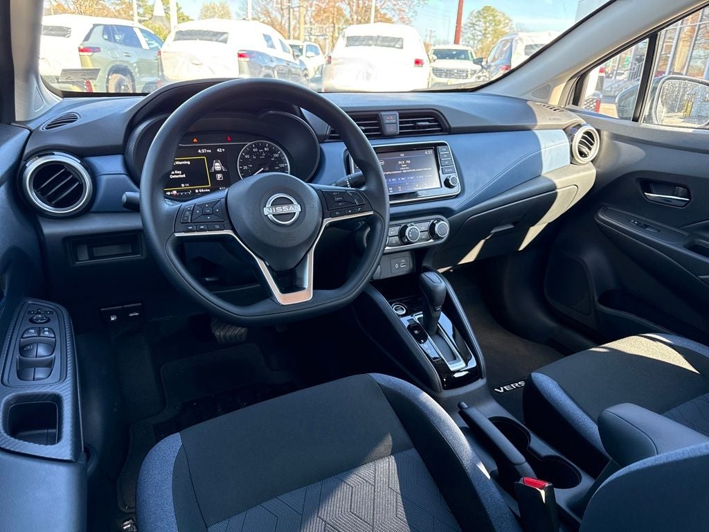 2025 Nissan Versa 1.6 SV