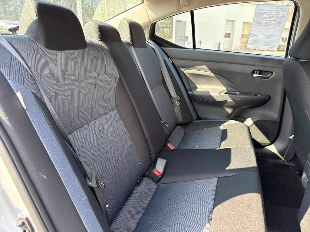 2025 Nissan Versa 1.6 SV