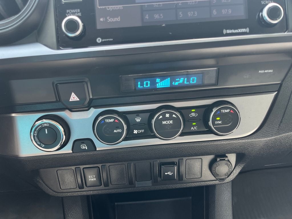 2022 Toyota Tacoma SR V6