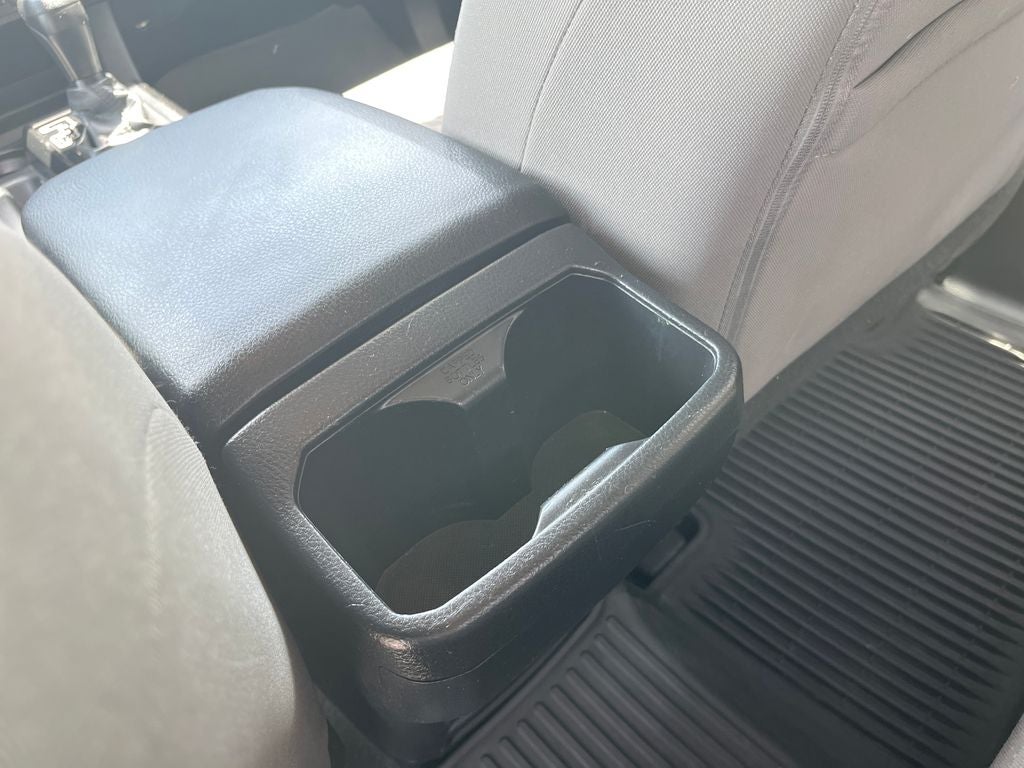 2022 Toyota Tacoma SR V6