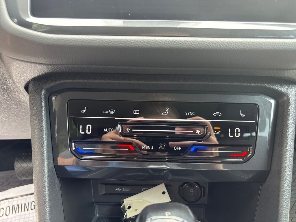 2024 Volkswagen Tiguan 2.0T SE