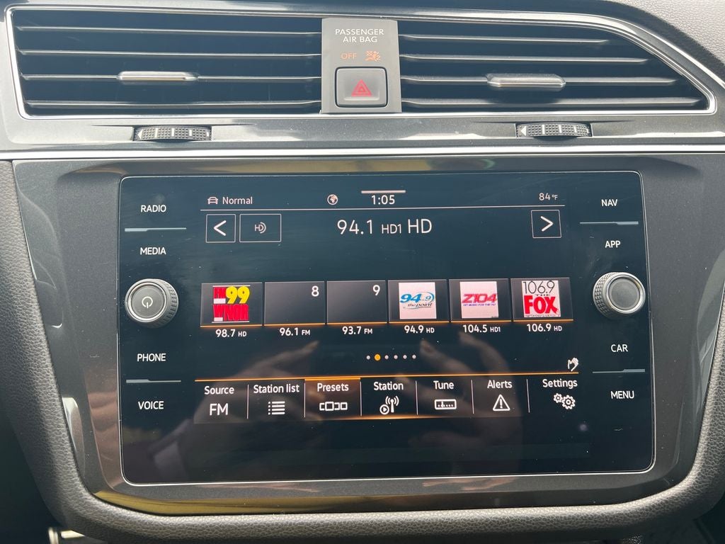 2022 Volkswagen Tiguan 2.0T SEL R-Line