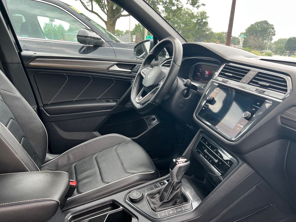 2022 Volkswagen Tiguan 2.0T SEL R-Line