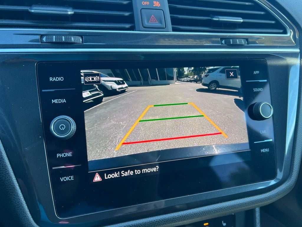 2024 Volkswagen Tiguan 2.0T SE R-Line Black