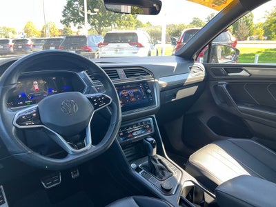 2024 Volkswagen Tiguan 2.0T SE R-Line Black