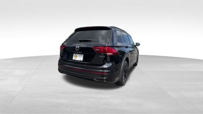 2024 Volkswagen Tiguan 2.0T SE R-Line Black