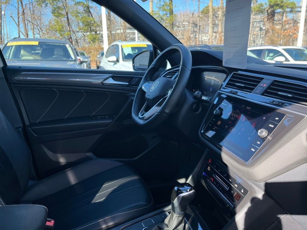 2024 Volkswagen Tiguan 2.0T SE R-Line Black