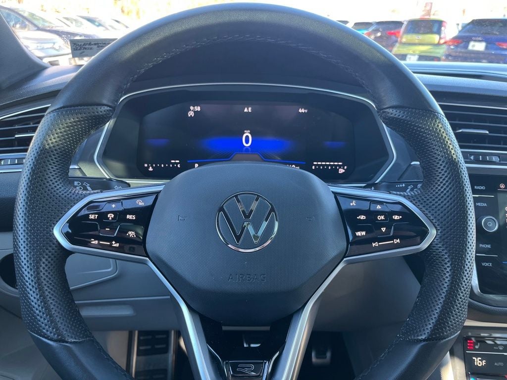 2024 Volkswagen Tiguan 2.0T SE R-Line Black