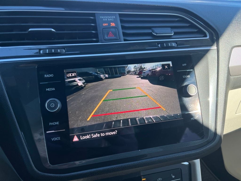 2024 Volkswagen Tiguan 2.0T SE R-Line Black