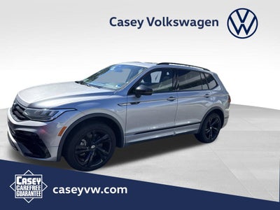 2023 Volkswagen Tiguan 2.0T SE R-Line Black