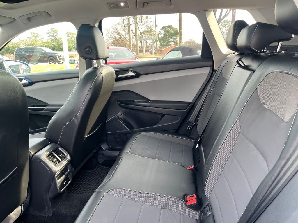 2023 Volkswagen Taos 1.5T SE