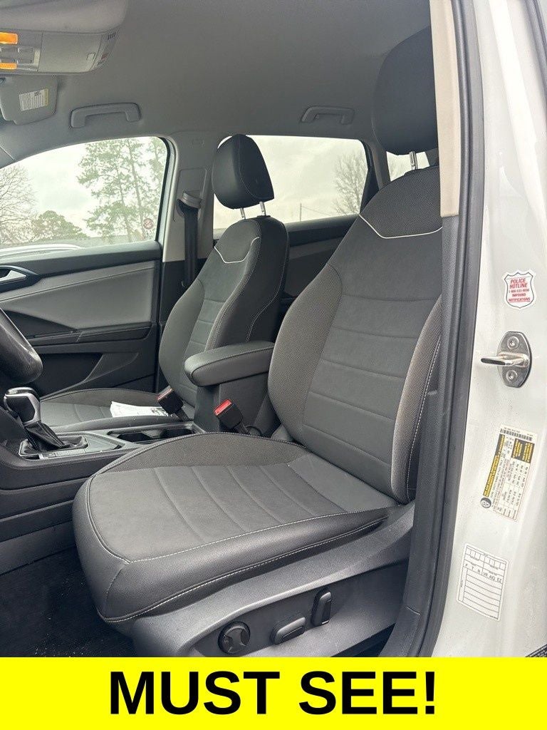 2024 Volkswagen Taos 1.5T SE