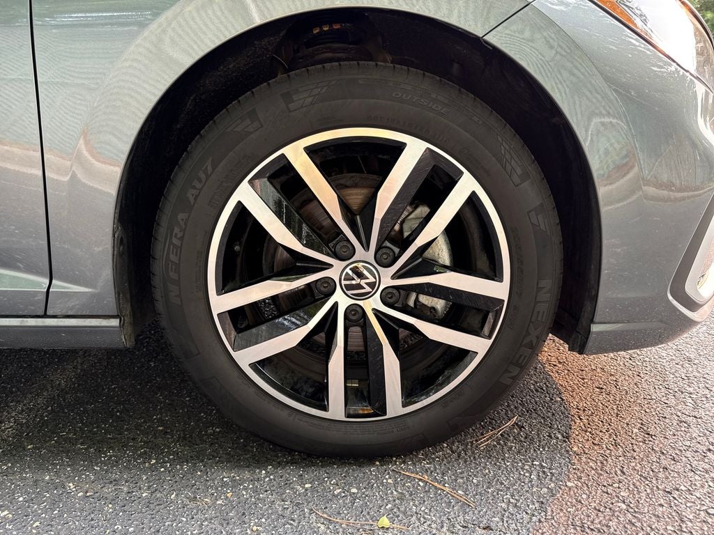 2025 Volkswagen Jetta 1.5T SE