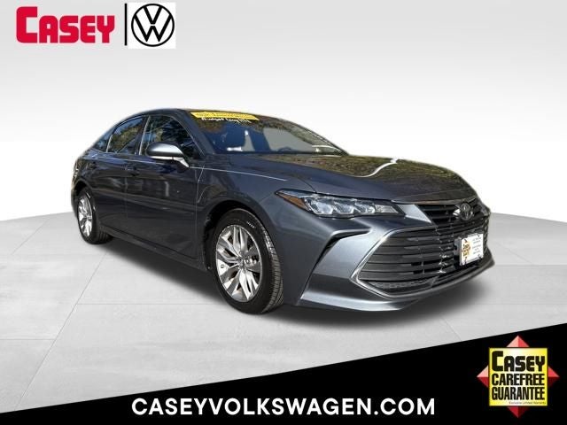 2019 Toyota Avalon XLE