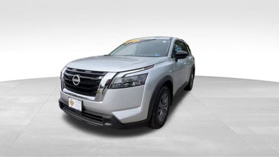 2025 Nissan Pathfinder S