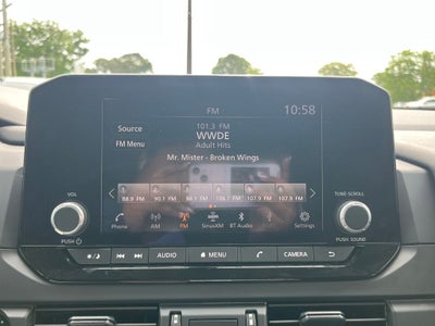 2025 Nissan Pathfinder S