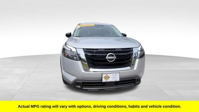 2025 Nissan Pathfinder S