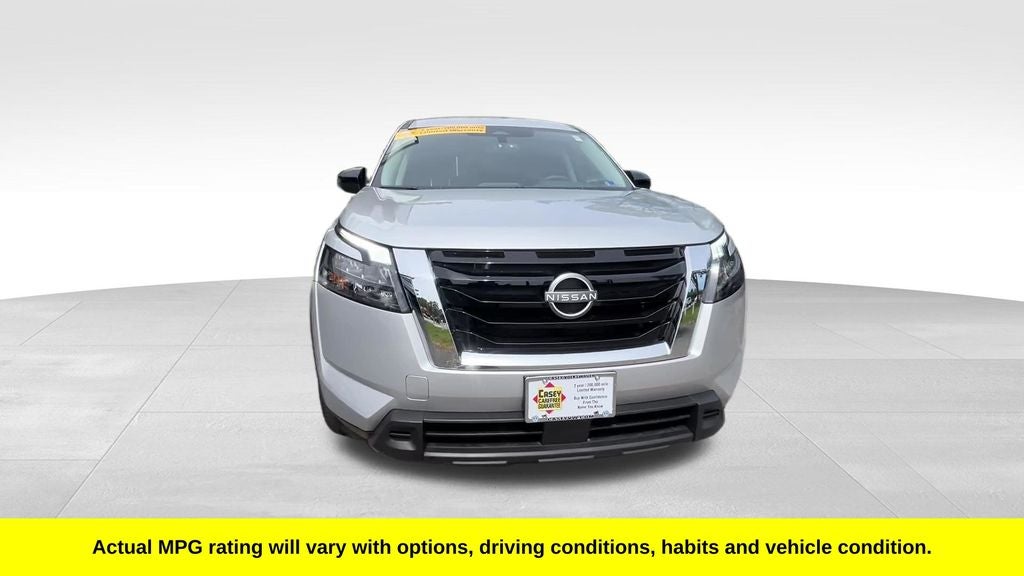 2025 Nissan Pathfinder S