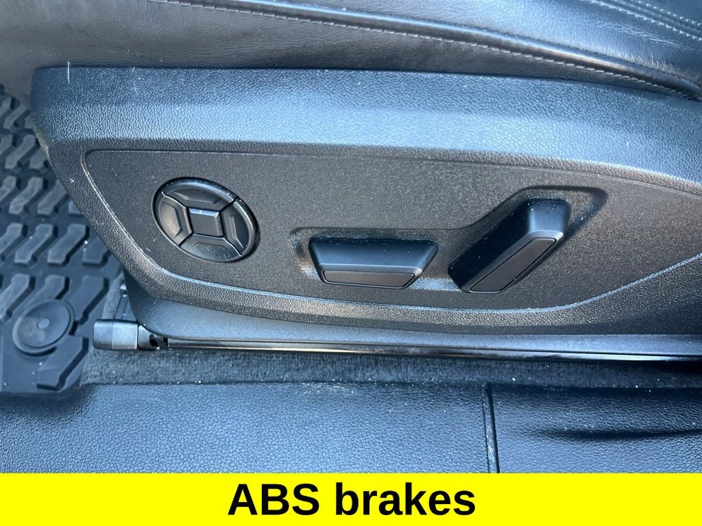 2024 Audi Q3 Premium Plus quattro