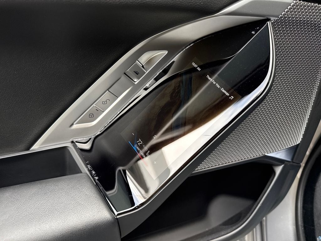 2025 BMW 7 Series 740i