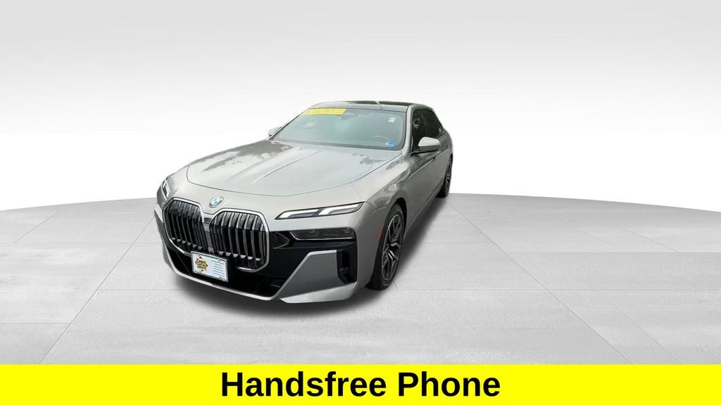 2025 BMW 7 Series 740i