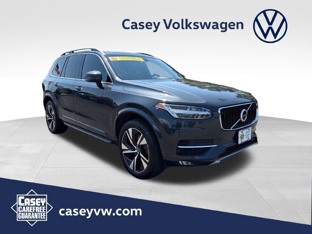 2017 Volvo XC90 T6 Momentum
