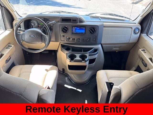 2019 Ford E-450SD Base
