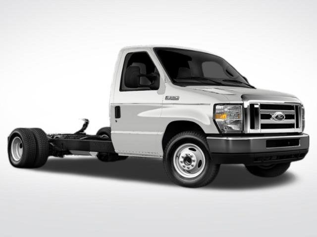2019 Ford E-450SD Base