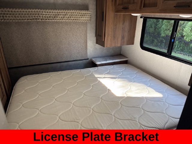 2019 Ford E-450SD Base
