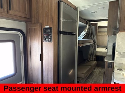 2019 Ford E-450SD Base