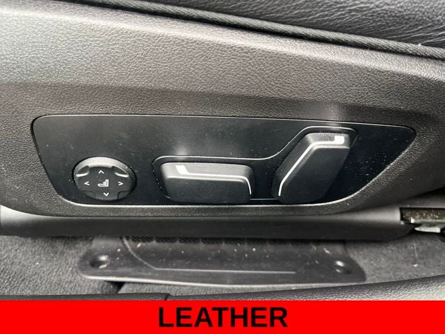 2024 BMW 3 Series 330i