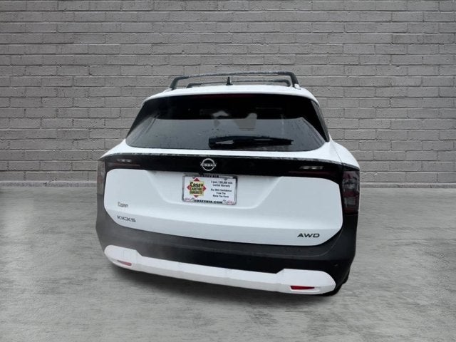 2026 Nissan Kicks SV
