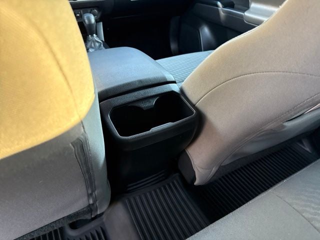 2022 Toyota Tacoma SR V6