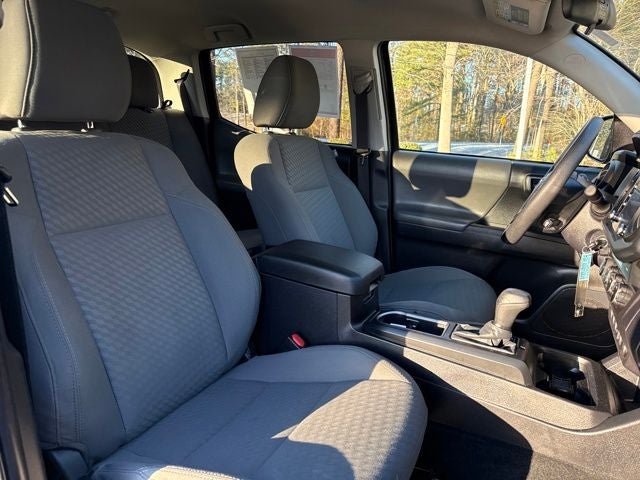 2022 Toyota Tacoma SR V6