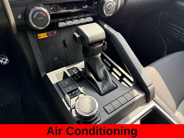 2025 Toyota Tacoma Hybrid TRD Sport