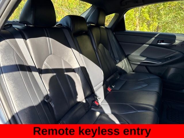 2019 Toyota Avalon XLE