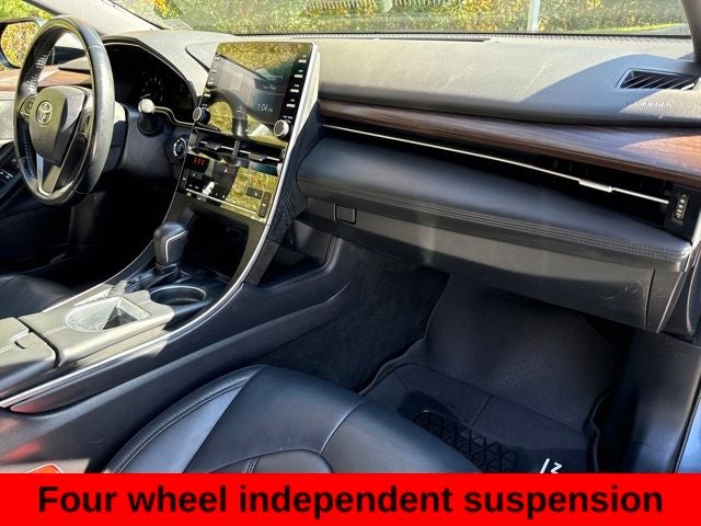 2019 Toyota Avalon XLE